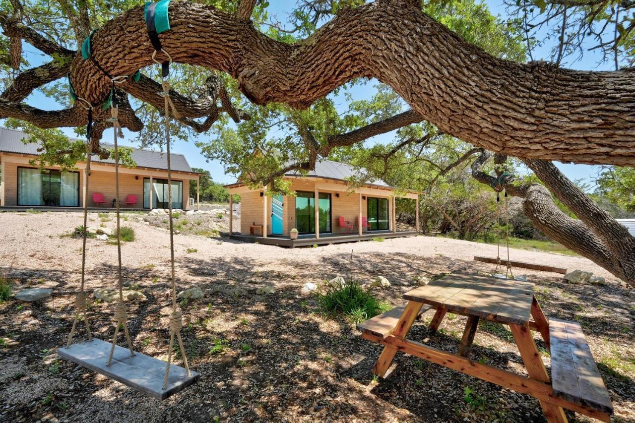 Hotel Lucky Arrow Retreat à Dripping Springs Extérieur photo